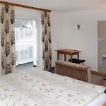 Appartement Leni-2 By Interhome